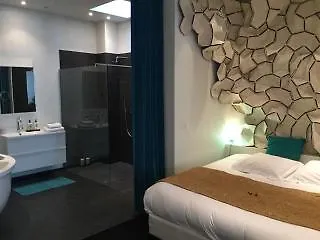 Hotell Homefeek 3*